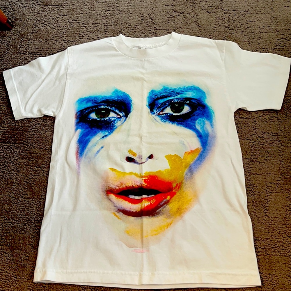 Lady GaGa Art Rave the art pop ball tour T-shirt